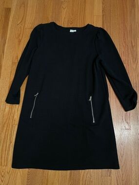 GAP Black Long Sleeve Shift Dress with Zip Pockets